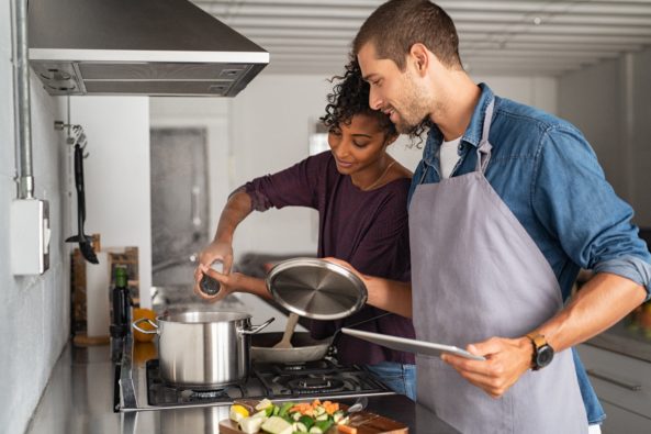 Read more about the article Chcesz gotować zdrowo? Potrzebujesz odpowiednich naczyń